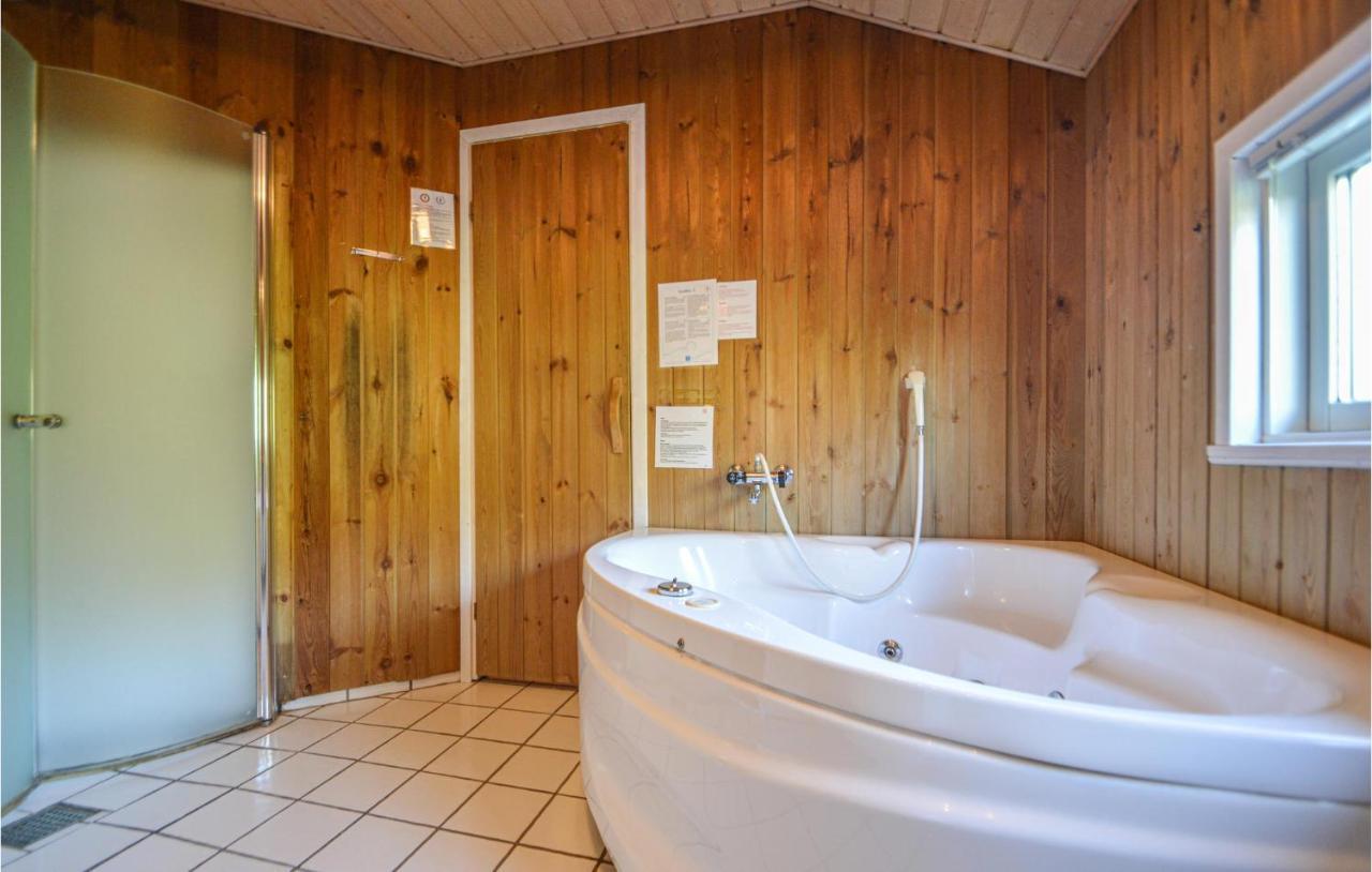 Gorgeous Home In Romo With Sauna Rømø Kirkeby Exterior foto